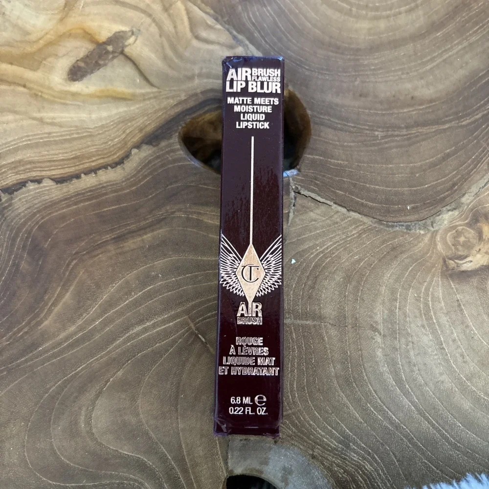 CHARLOTTE TILBURY AIRBRUSH LIP BLUR LIQUID LIPSTICK -WALK OF NO SHAME BLUR .22oz